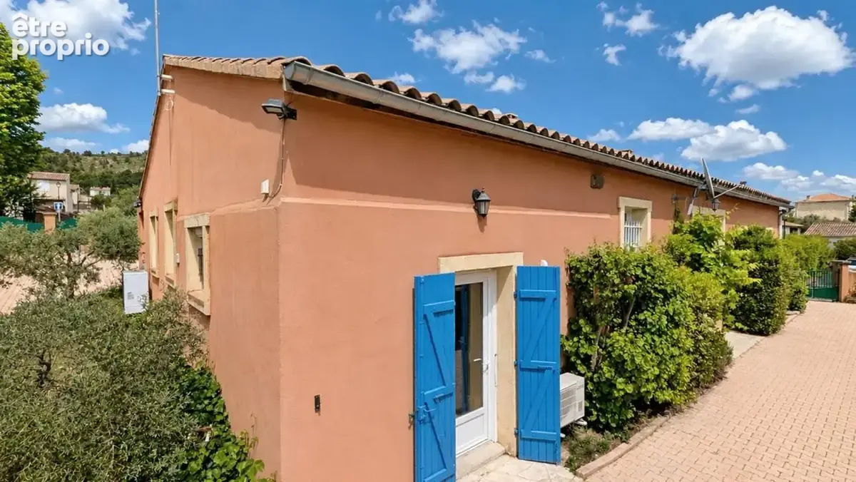 MERINDOL (84)  Maison de plain pied : 168 m² habitables / 2 gîtes / terrain de 870 m² / piscine - photo 14