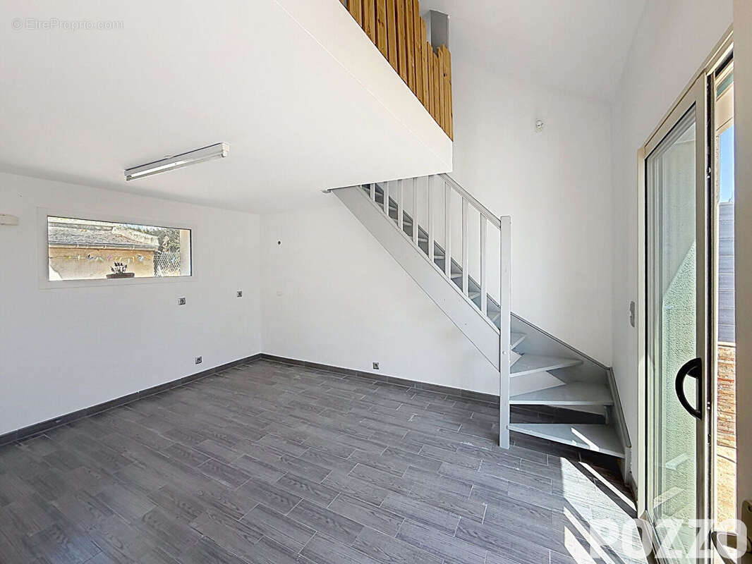 Maison 135m² F6 à vendre à Saint Pair sur Mer - Hangar 80m². terrain 900m² - photo 11