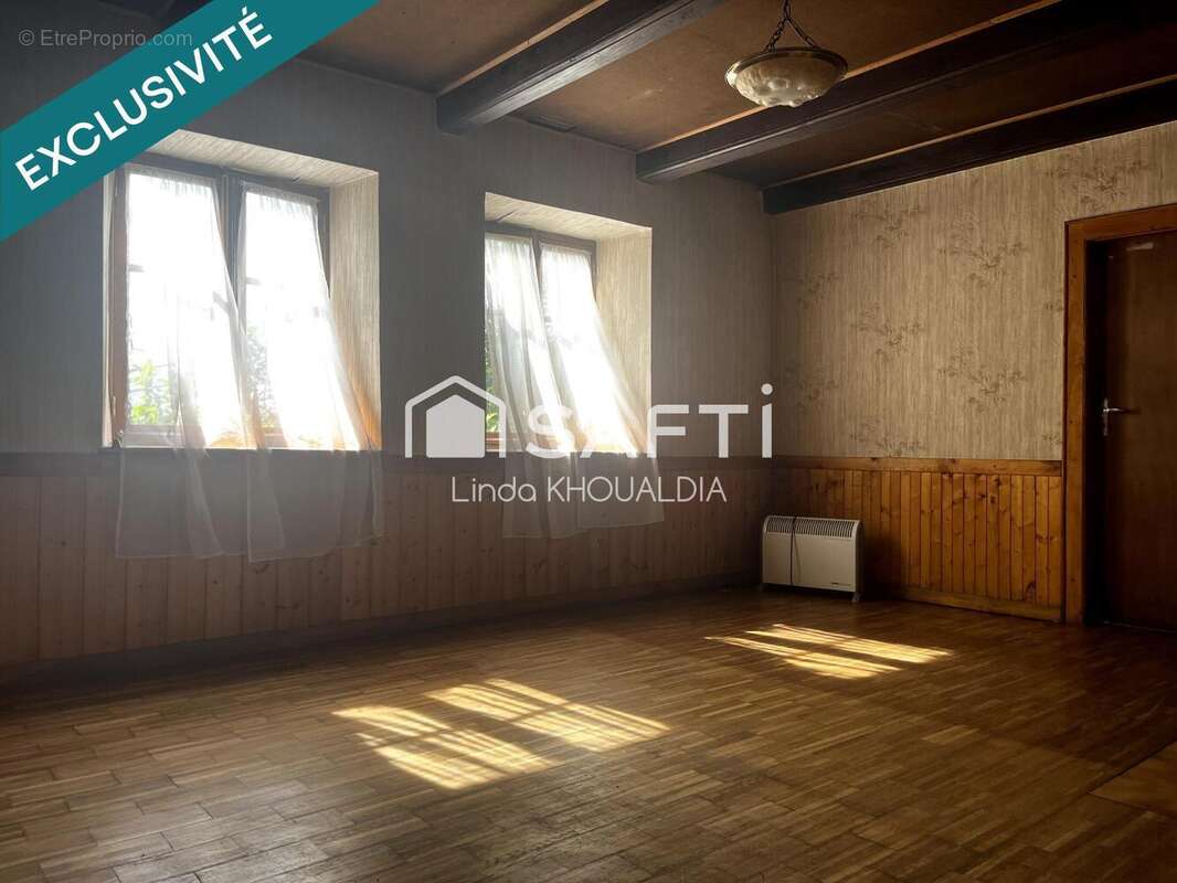 Maison 113 m² à Belmont  - photo 4