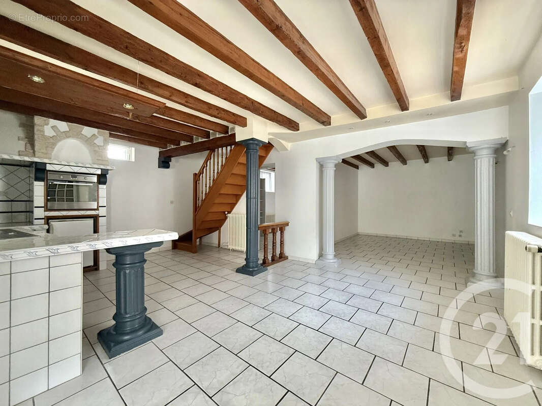 Maison à MOULINS