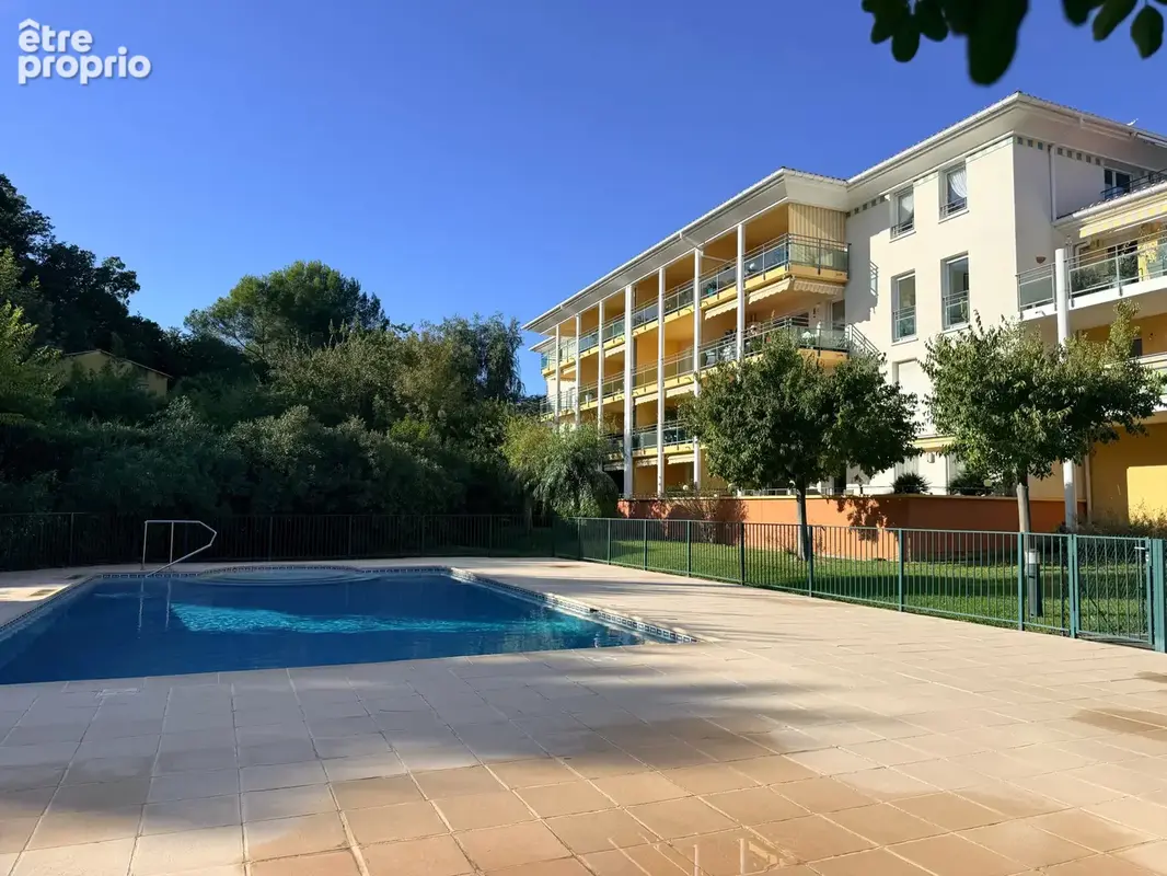 DERNIER ETAGE, 47m2 de terrasses, vue jusqu'à la mer ! - photo 16