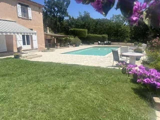 Villa au calme avec vue sur le lac - Montauroux - photo 2