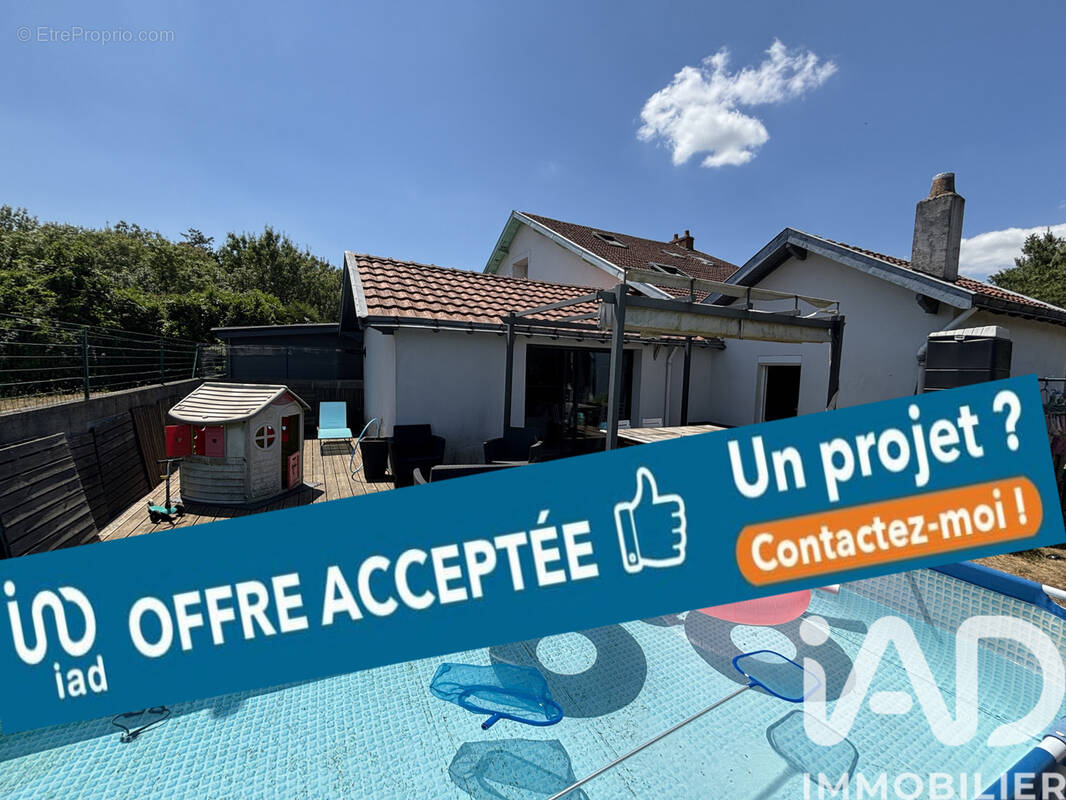 Photo 1 - Maison à BOUGUENAIS
