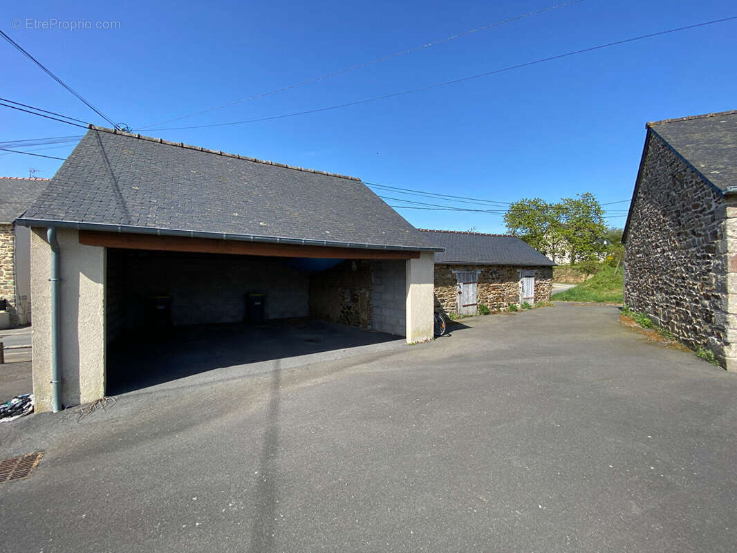 Ensemble immobilier - photo 2