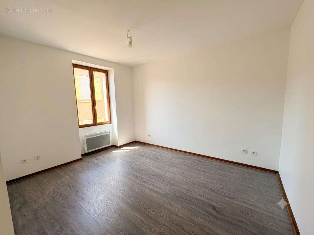 Appartement T2 Centre-ville - photo 2