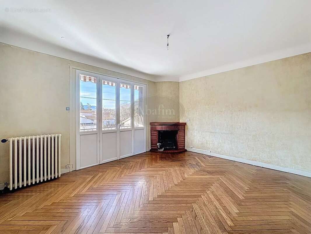 Maison à SAINT-GIRONS