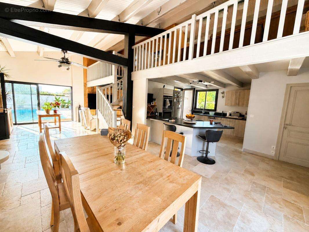 Aytré – ensemble immobilier à vocation professionnelle avec maison d’habitation - photo 4