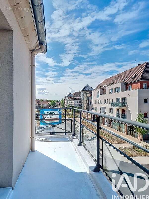 Photo 8 - Appartement à LIEUSAINT