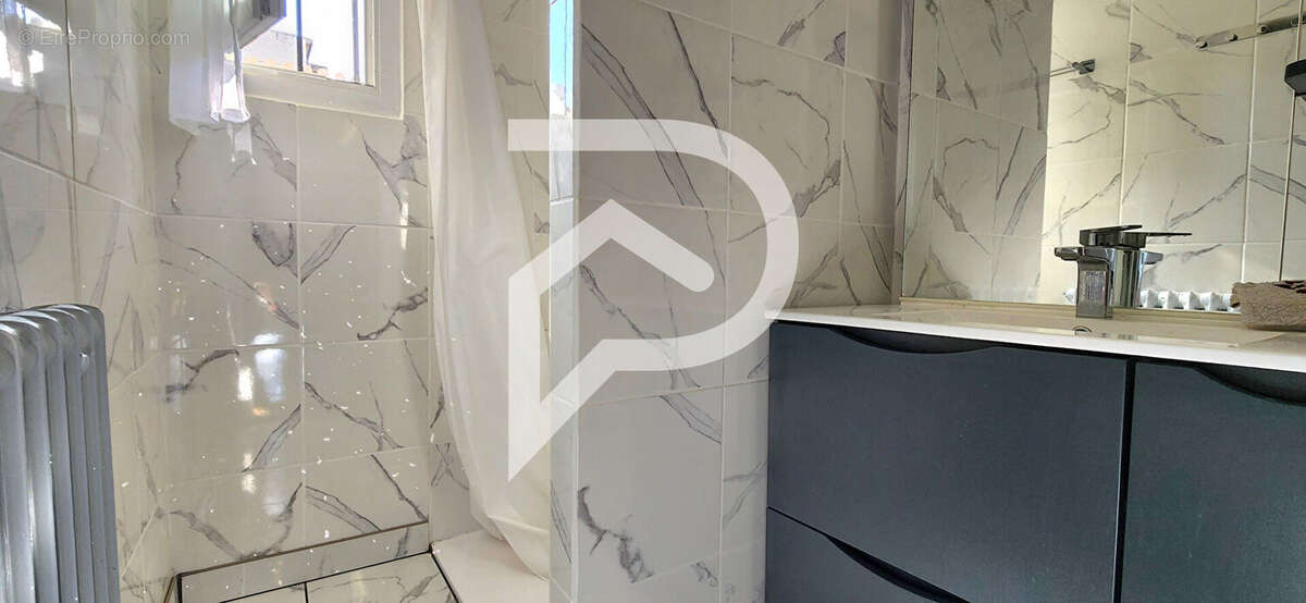 Maison à SAINT-GRATIEN