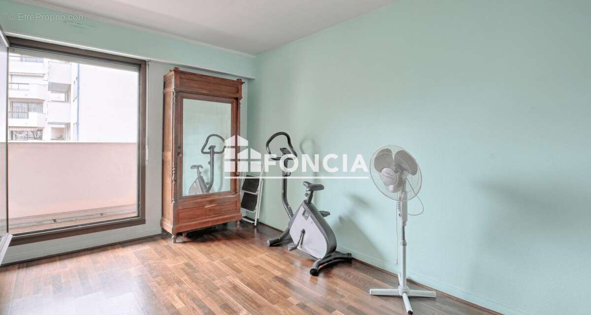 Appartement à CHATILLON