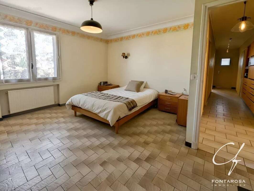 Maison à SAINT-RAPHAEL