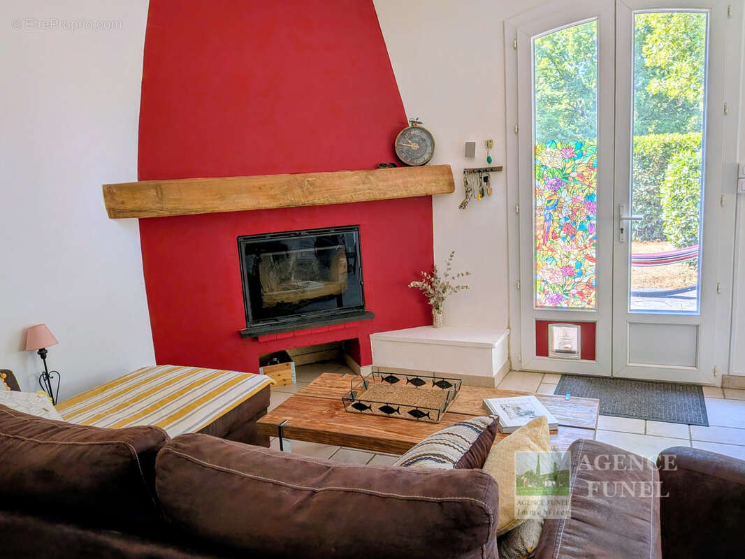 St Vallier-de-Thiey - Villa individuelle de plain-pied 4 chambres Terrain 1924 m2 - photo 11