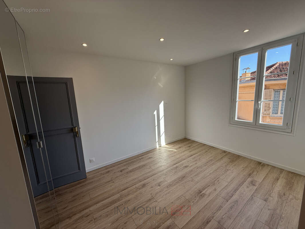 Appartement à BEAUSOLEIL