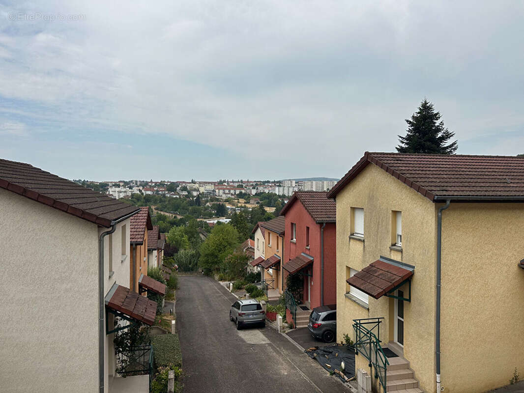 Appartement  duplex T3 - photo 9