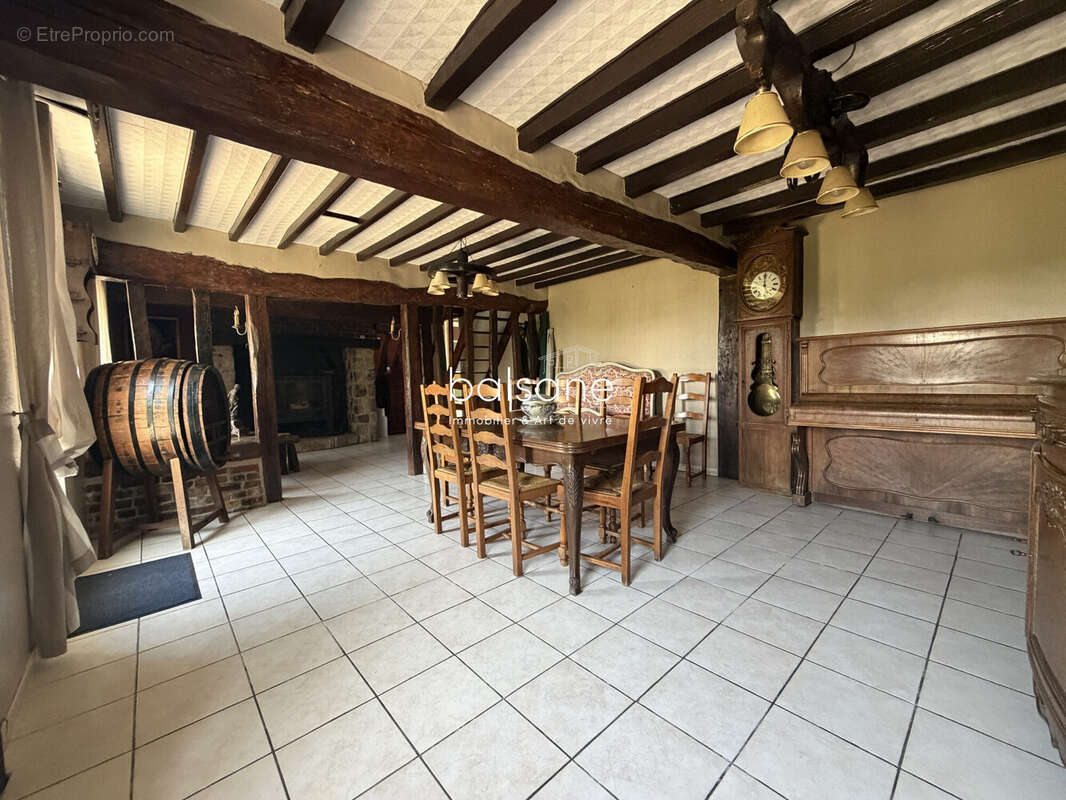 Maison 103 m² à Sassetot-Le-Malgarde  - photo 3