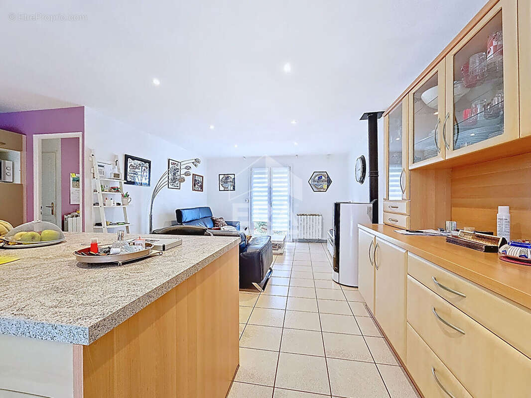 Maison à MONT-SAINT-MARTIN