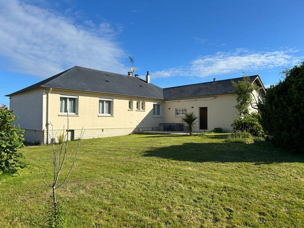 Maison à OUILLY-LE-VICOMTE