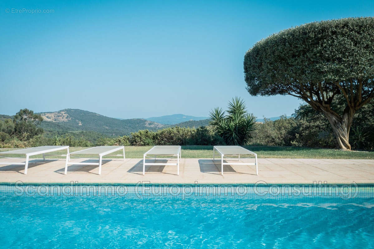 Maison à GRIMAUD