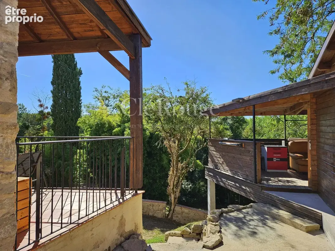 Proche de Monségur - Propriété de caractère en position privée, avec 4 chambres et piscine - photo 23