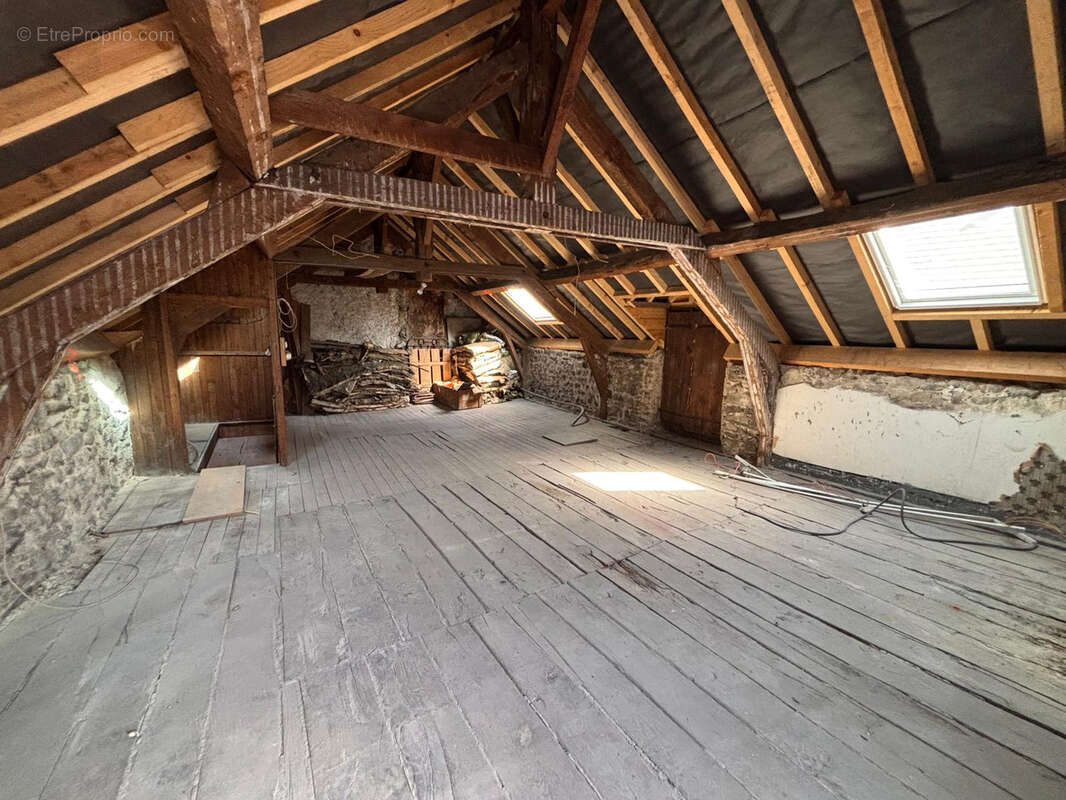 Appartement à USSEL