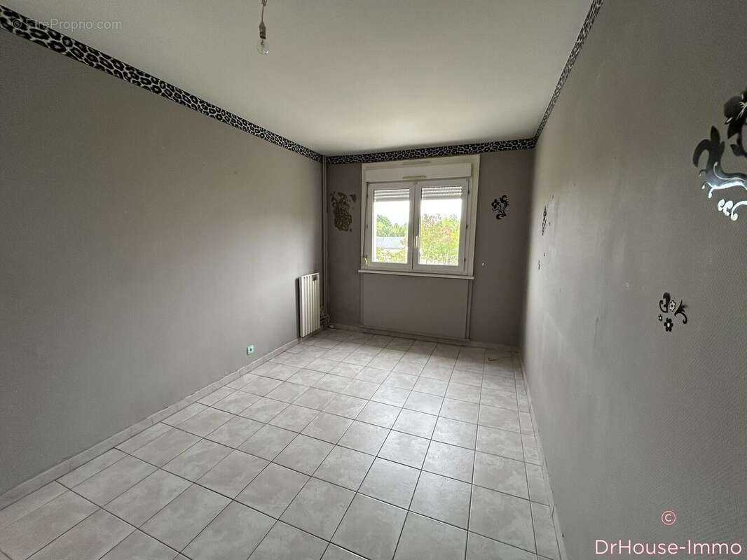 Appartement à LA CHAPELLE-SAINT-LUC