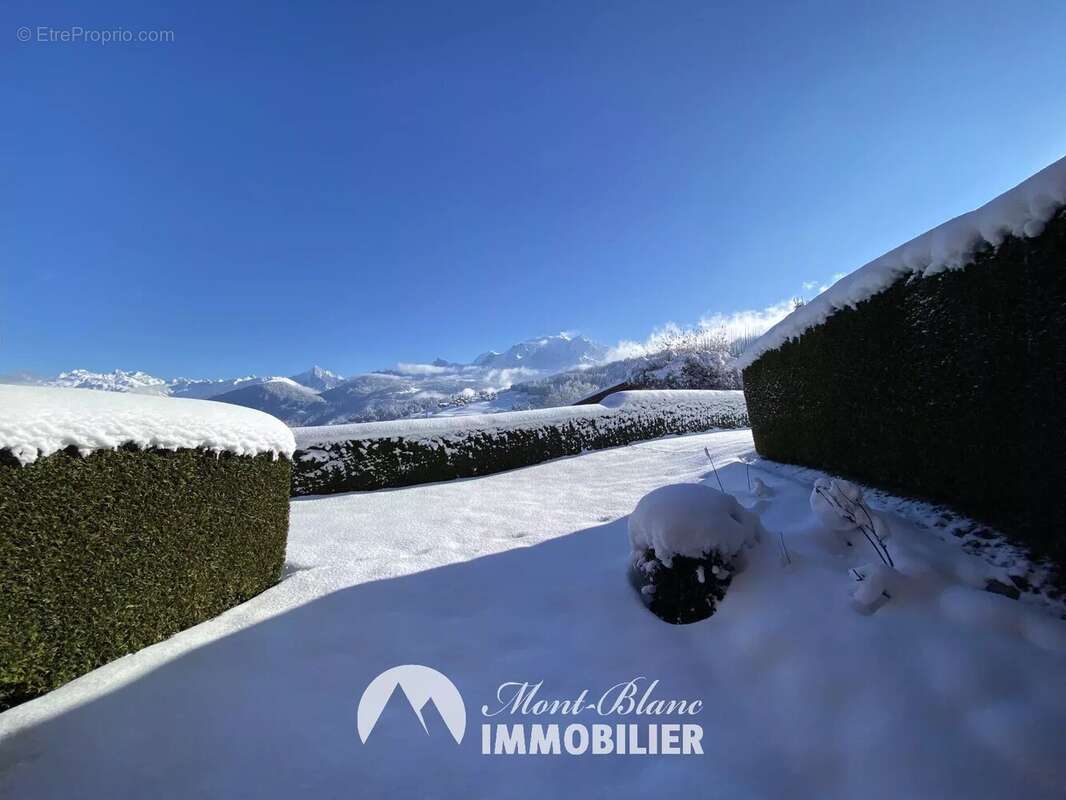 Appartement à COMBLOUX