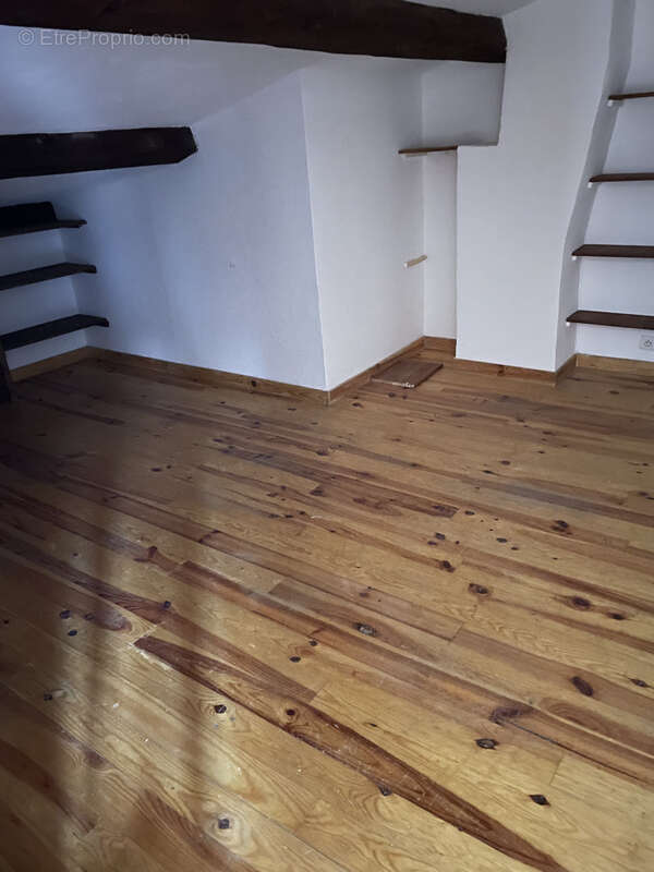 Maison à LA MARTRE