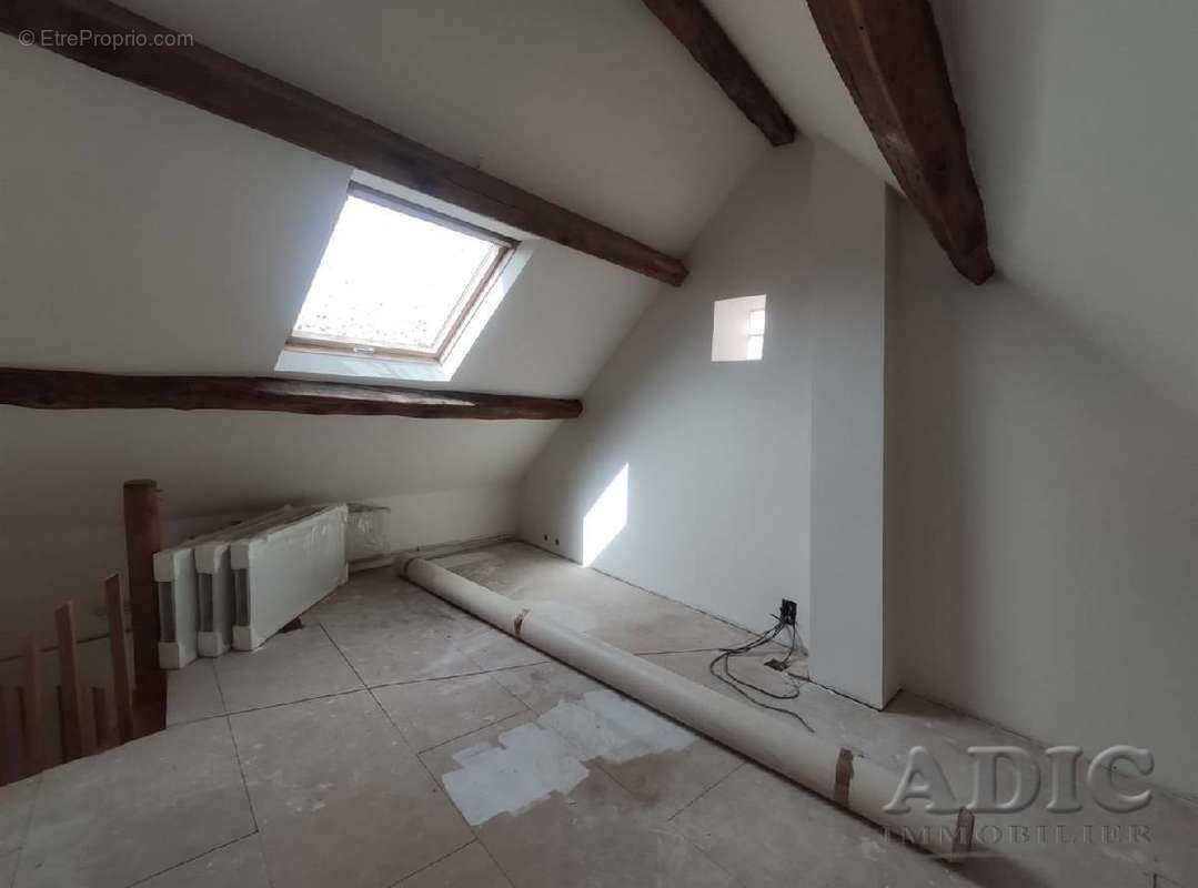 Maison à SILLY-LE-LONG