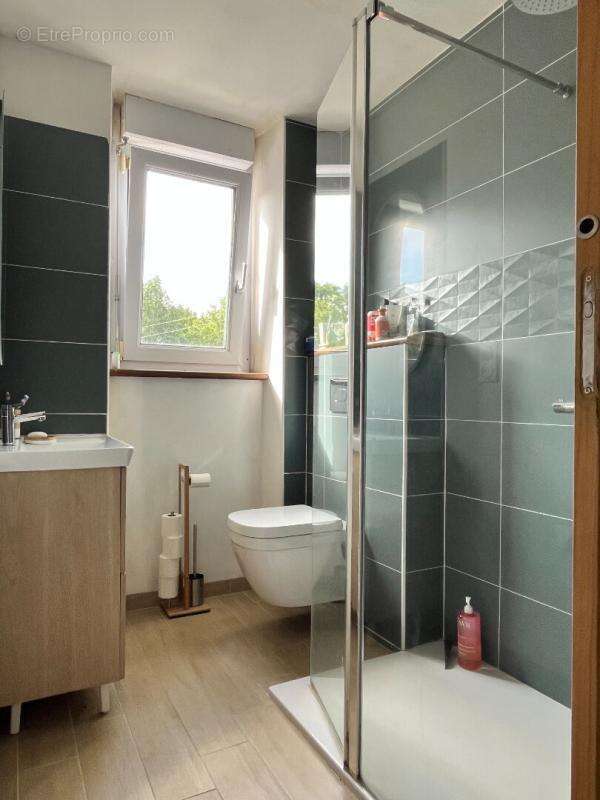 Maison  en pierres  5 pièce(s) 105 m2 22250 sevignac - photo 7