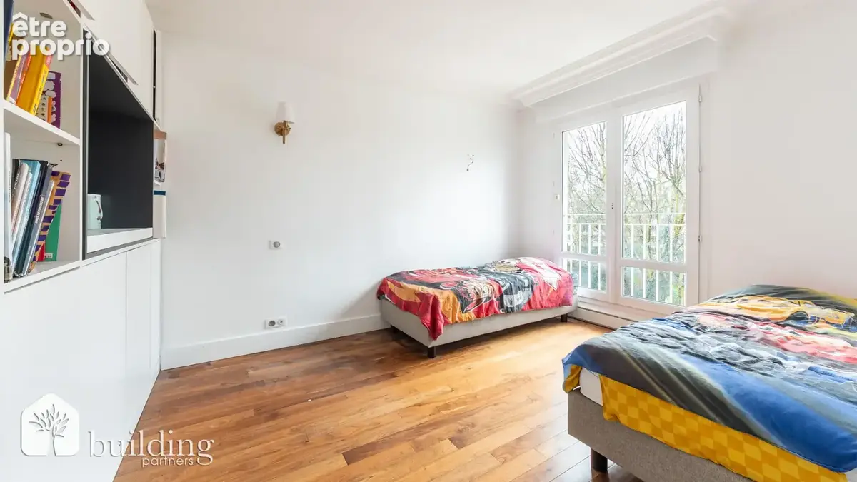 À vendre - Levallois-Perret Villiers - Appartement familial 6 pièces avec balcons de 159,37 m² - photo 12