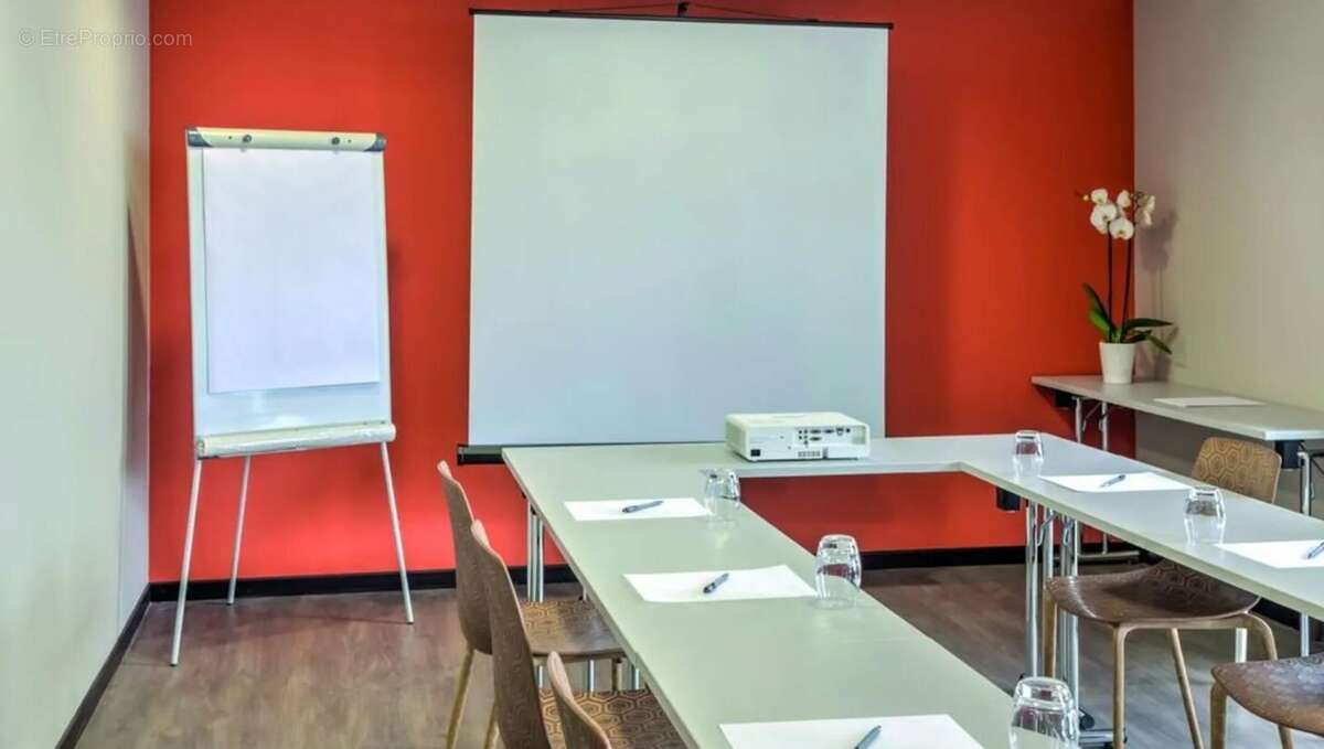 INVESTISSEMENT LOCATIF  Entzheim  Résidence Affaires Appart'City Confort Strasbourg Aéroport - 6.94% de rentabilité - photo 9