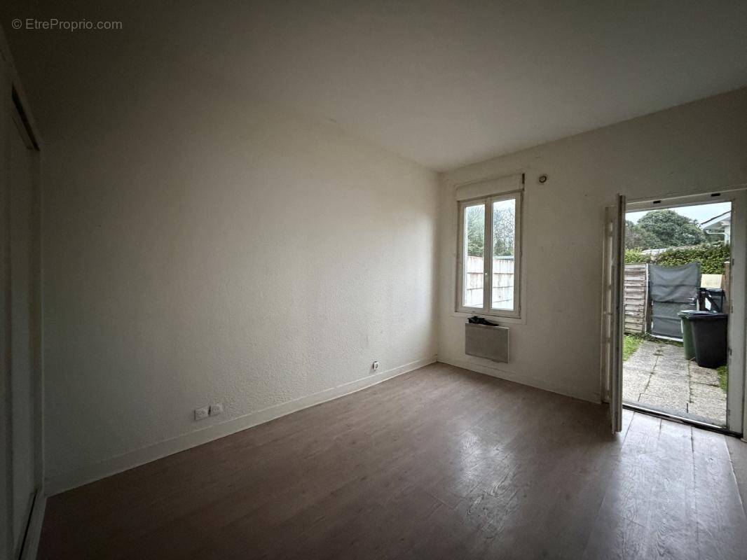 Appartement à BEGLES