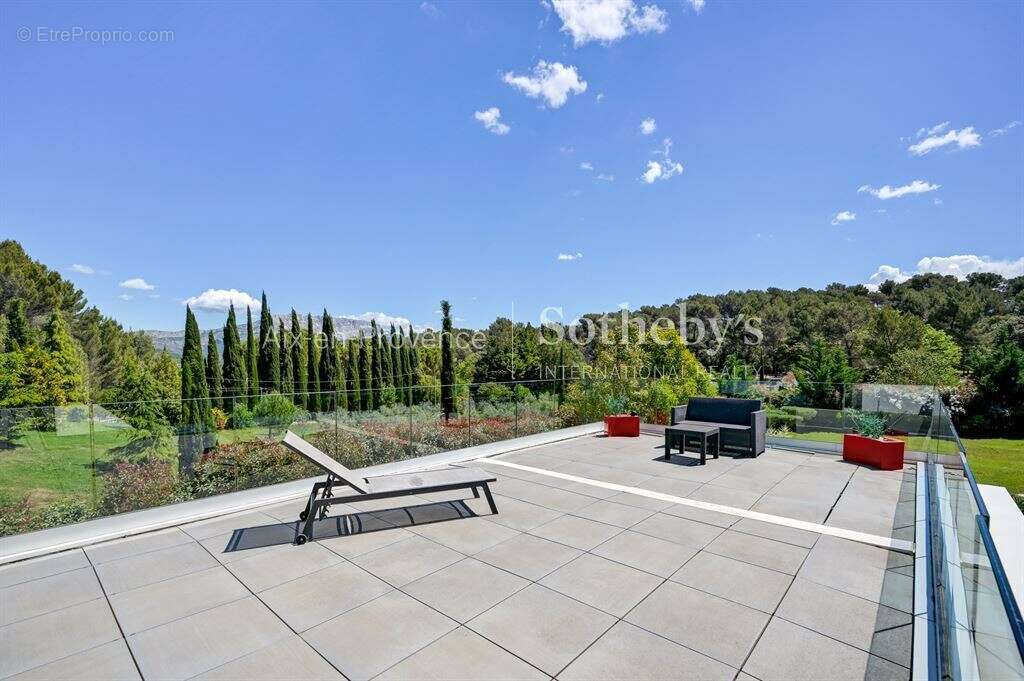Villa Californienne - Vue Ste Victoire - photo 9