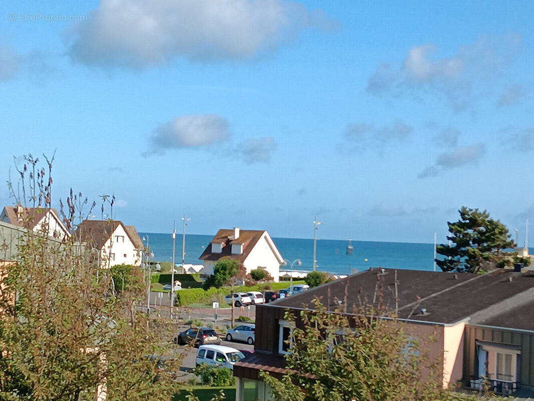 Appartement à COURSEULLES-SUR-MER