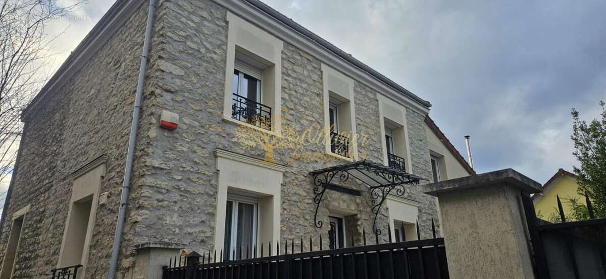 Maison à JOINVILLE-LE-PONT