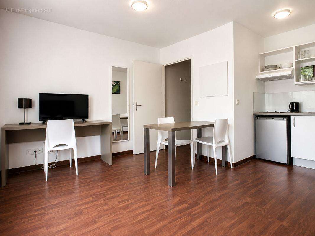 Vente T1 24m2 TALENCE (33400) - photo 3