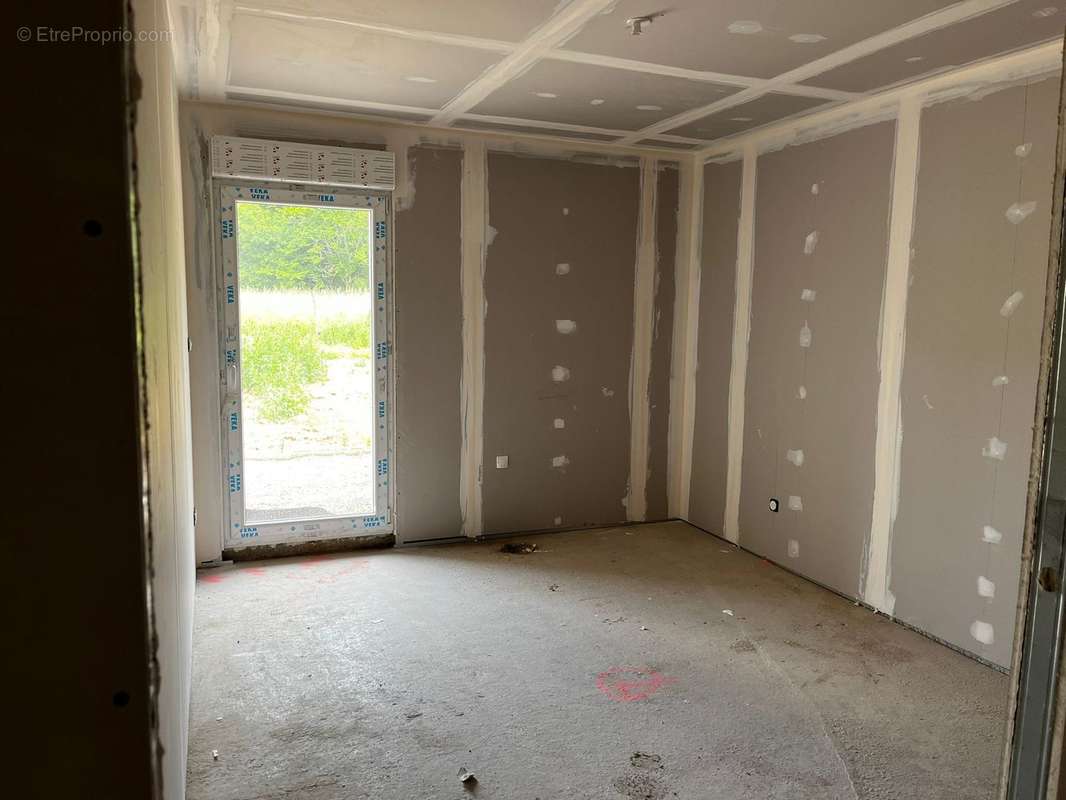 Appartement à vendre à Botans  - photo 3