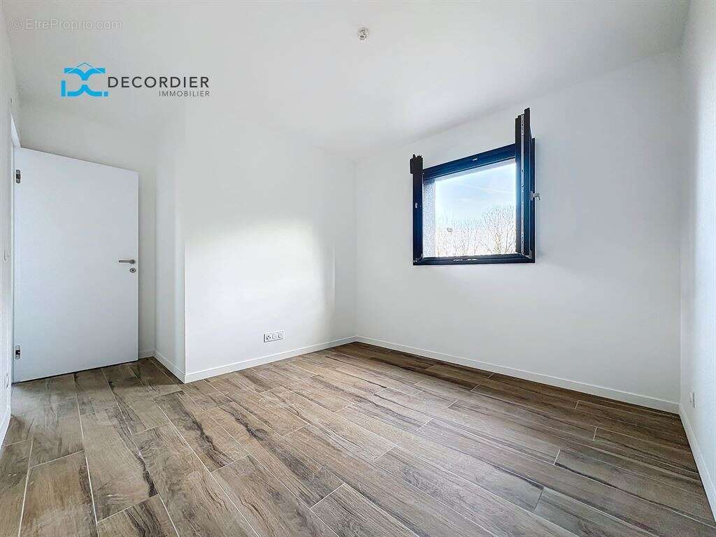 Appartement à NEUVECELLE