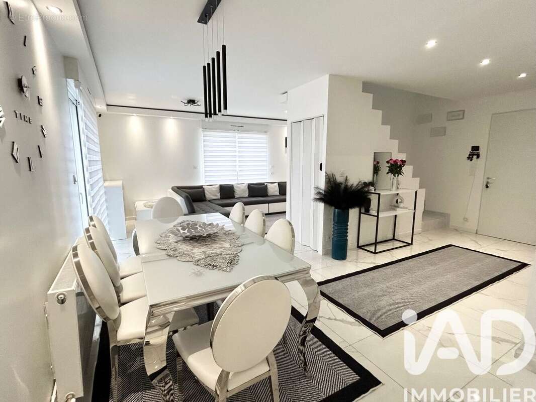 Photo 3 - Maison à MALESHERBES