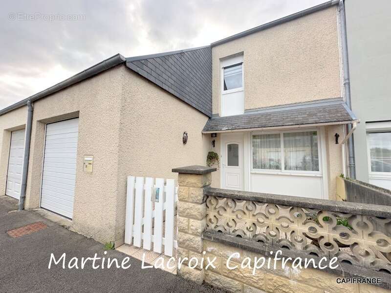 Maison à LA FERTE-BERNARD