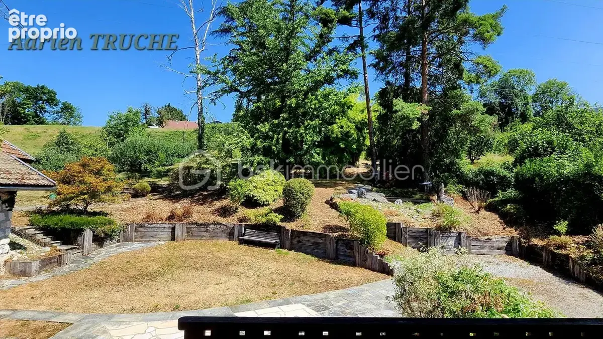 Maison en pierre rénovée - Studio indépendant - Terrain arboré de 1491 m² - photo 2
