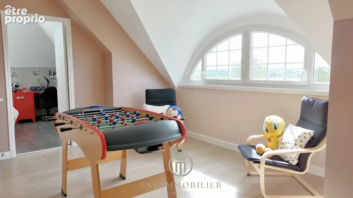 VILLA FAMILIALE avec vue, piscine XXL et pool house - photo 7