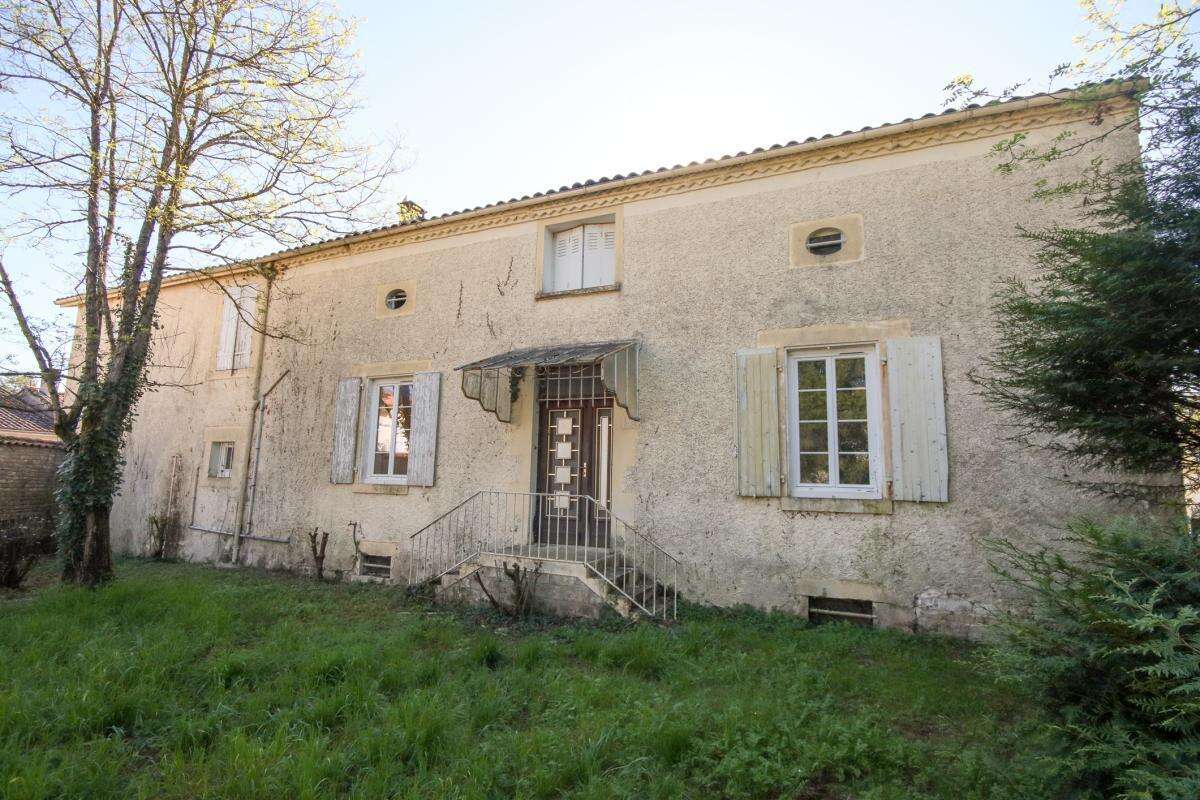 Appartement à SAINT-FRAIGNE