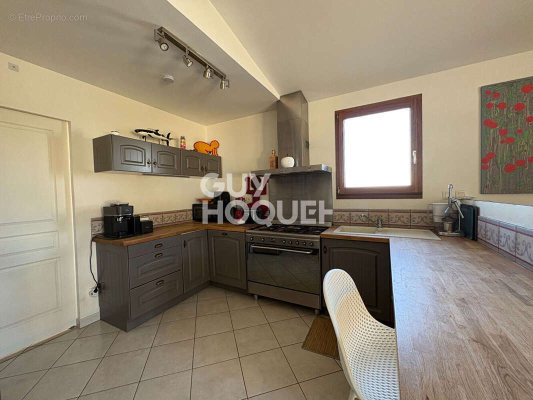 Appartement à LOIRE-SUR-RHONE