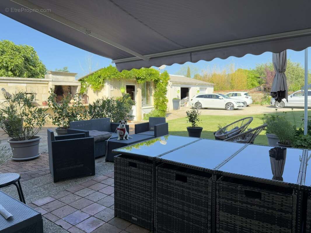 Maison 134 m² à Rioux  - photo 2