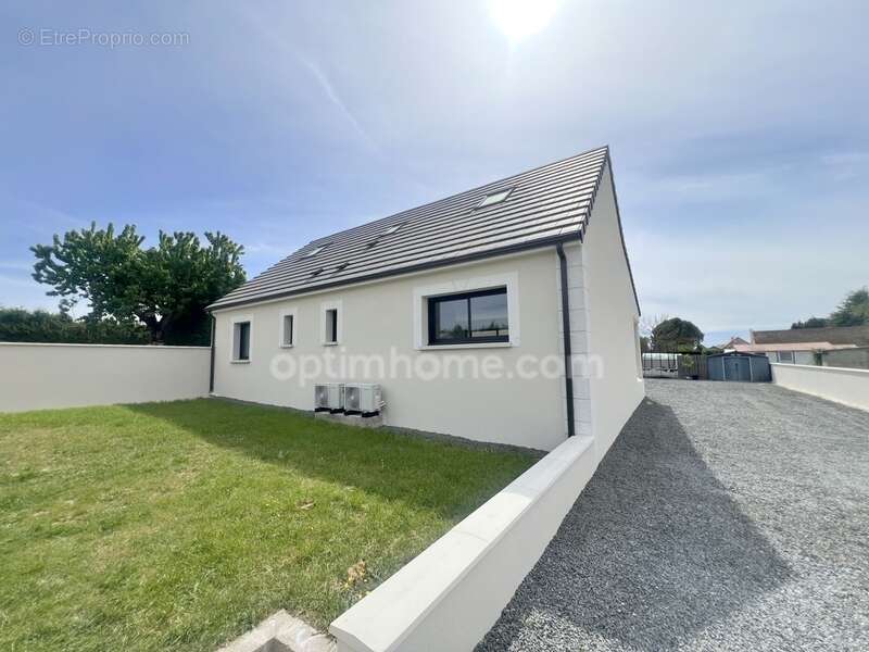 Maison récente 115 m² – 3 chambres – Terrain 762 m² – Noyers-sur-Cher – Aucun travaux - photo 3