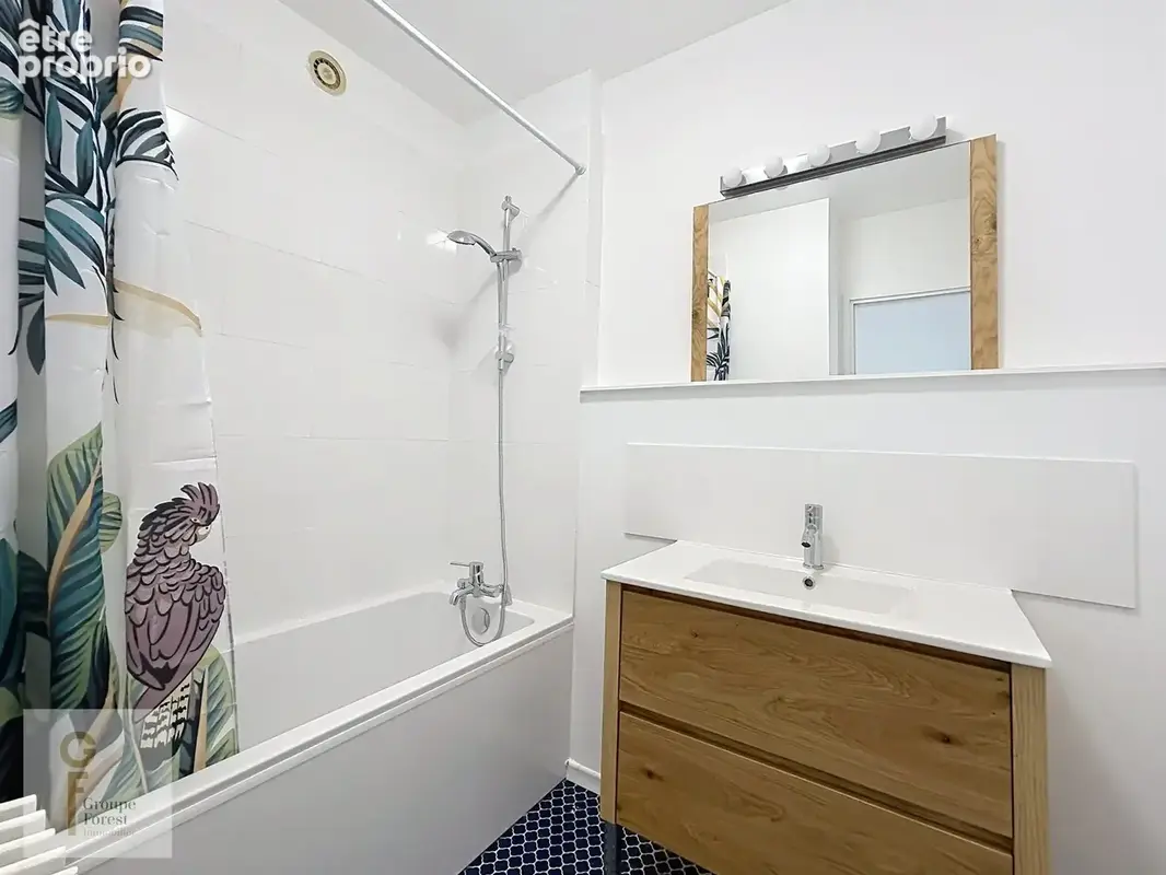 Appartement 74 m² à Roubaix  - photo 9