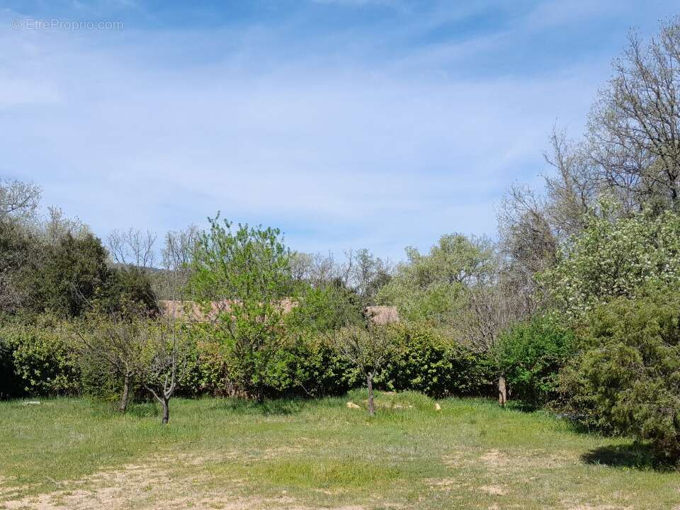 Terrain à GAREOULT