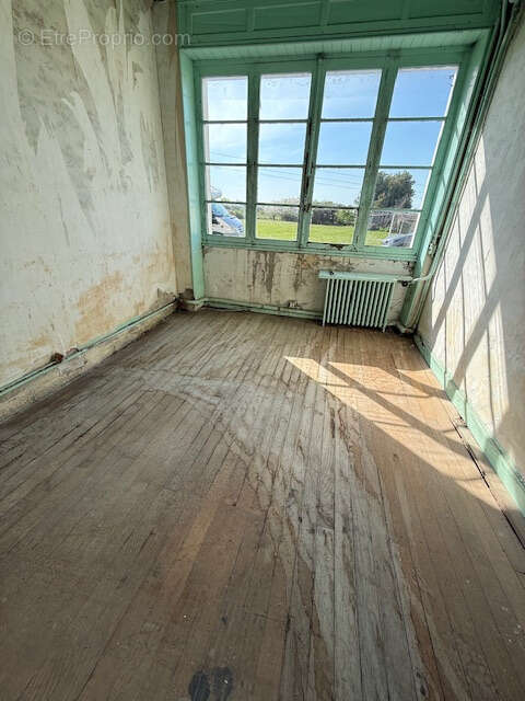 Maison à LA GENETOUZE