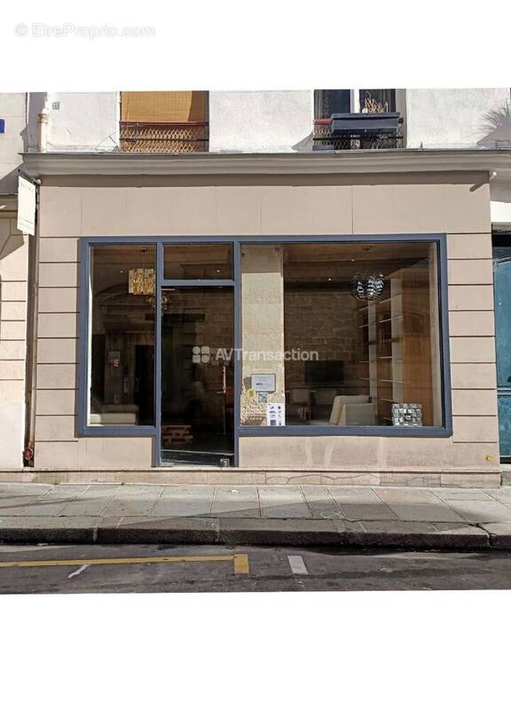 Commerce à PARIS-3E